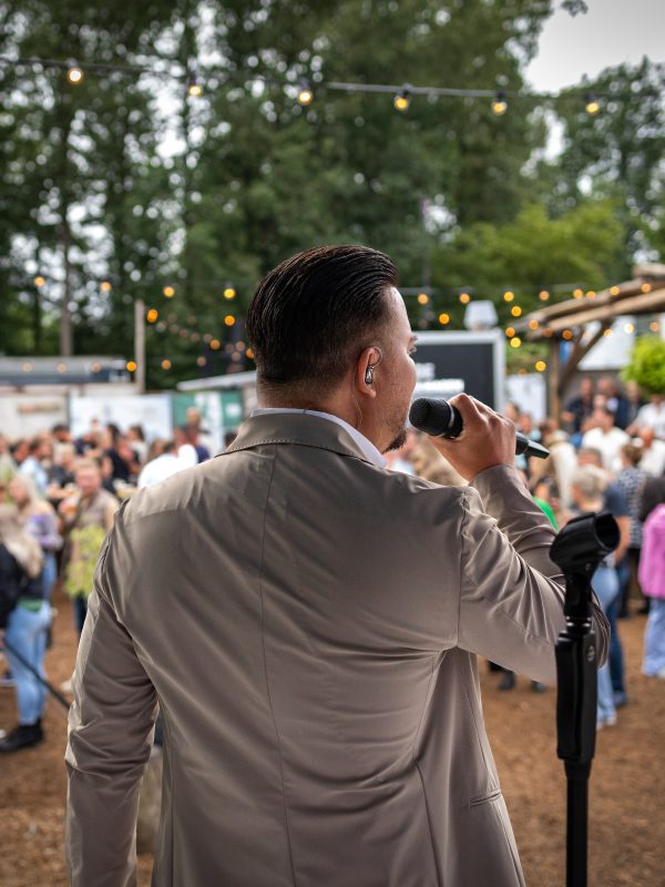 zanger feesten en partijen